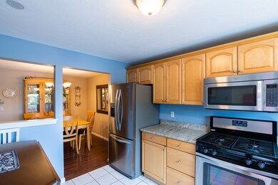 85 Gaslight Ln unit 85, North Easton, MA 02356 - photo 5