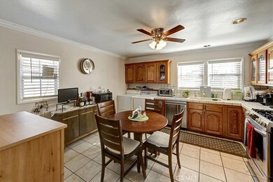 2937 Deerford St, Lakewood, CA 90712 - photo 7