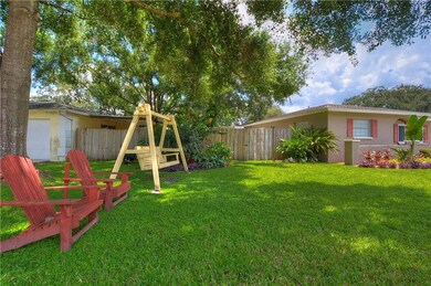Spacious side yard