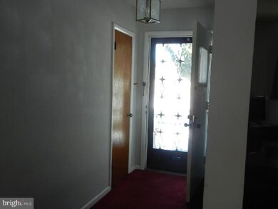 1118 Laurel Rd, Beverly, NJ 08010 - photo 5