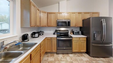 3221-Tayshee-Cir-Kitchen
