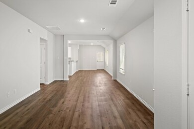 1712 Luke St, Ennis, TX 75119 - photo 3