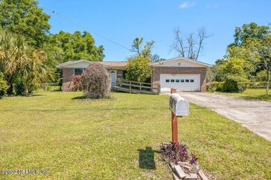 5735 Adair Cir, Jacksonville, FL 32210 - photo 3