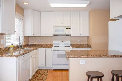 1003 York Cir, Carpentersville, IL 60110 - photo 6