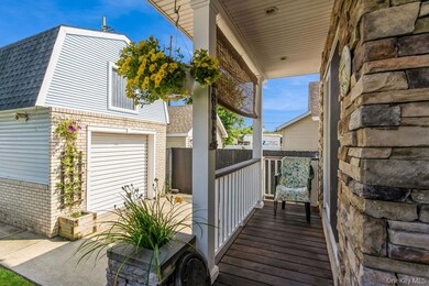 105 Howell St, Bellmore, NY 11710 - photo 5