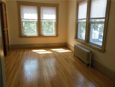 654 Elmwood Ave, Providence, RI 02907 - photo 5