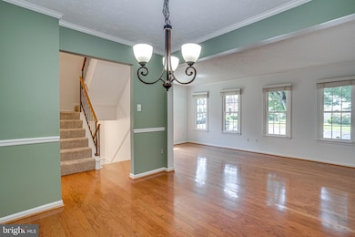 2111 Lang Dr, Crofton, MD 21114 - photo 7