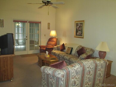 Living Room To Glassed Lanai