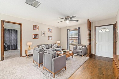 1439 Bern Ln, Spring Hill, FL 34608 - photo 3