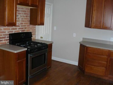 229 N Chester St, Baltimore, MD 21231 - photo 5