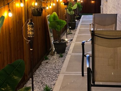 18578 Cedar Ave, Country Club Hills, IL 60478 - photo 3