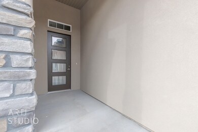 1051 N Main St - Porter Team-04