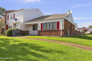 1-web-or-mls-151 Lakebend-3