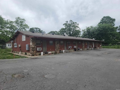 2103 S Beech St, Pine Bluff, AR 71601 - photo 3