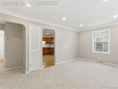 1811 E Marshall St, Ferndale, MI 48220 - photo 7