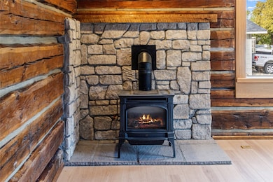 826 11th St E, Kalispell, MT 59901 - photo 5