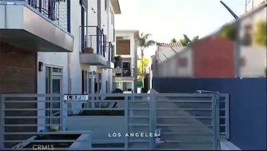 1245 N New Hampshire Ave unit 2, Los Angeles, CA 90029 - photo 2