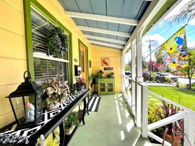 1427 NW Washington Blvd, Grants Pass, OR 97526 - photo 5