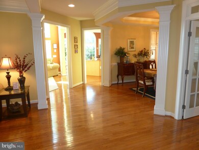 7660 Henry Knox Dr, Lorton, VA 22079 - photo 5