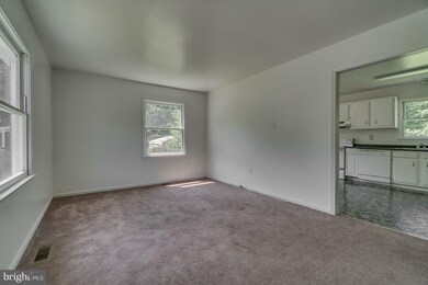 2520 Deerfield Rd, Ruther Glen, VA 22546 - photo 5