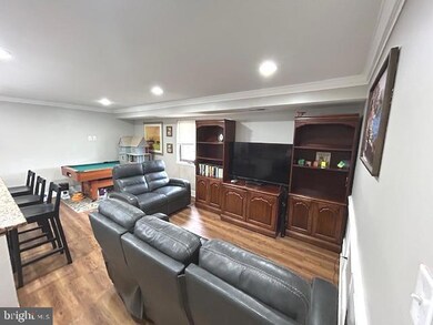 19517 Gunners Branch Rd unit 411, Germantown, MD 20876 - photo 7