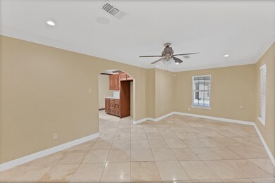 4401 Darwin St, Houston, TX 77093 - photo 7