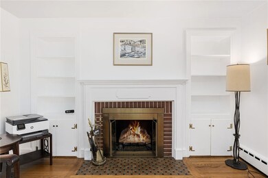 169 Lansdowne Rd, Warwick, RI 02888 - photo 4