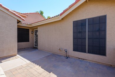 Front porch/courtyard