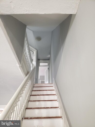 349 W Windsor St, Reading, PA 19601 - photo 7