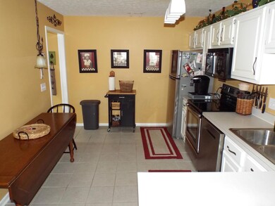 105 Villa Creek Dr, Reynoldsburg, OH 43068 - photo 6