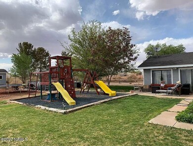 2201 Painted Desert Dr, Winslow, AZ 86047 - photo 7