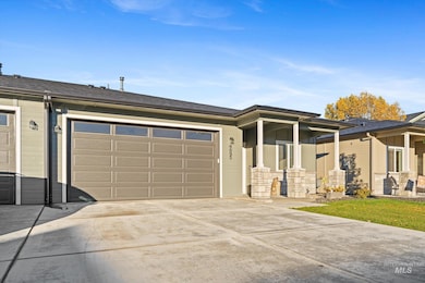 4895 N Selway Falls Ln, Meridian, ID 83646 - photo 3