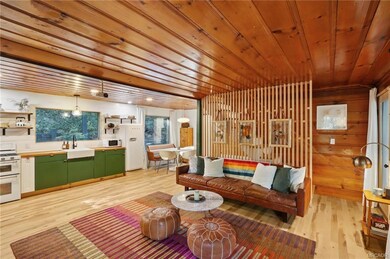 606 Crest Estates Dr, Lake Arrowhead, CA 92352 - photo 5