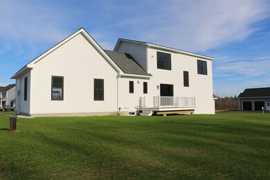 411 Blane Cir unit 1, Pembroke, NH 03275 - photo 2