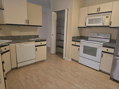 1320 NW 29th Ave unit C, Delray Beach, FL 33445 - photo 4