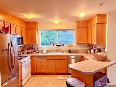 7818 228th St SW unit 106, Edmonds, WA 98026 - photo 4