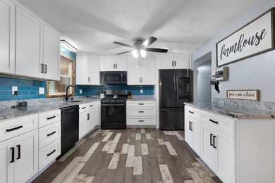 19 Maple Rd, Randolph, MA 02368 - photo 4