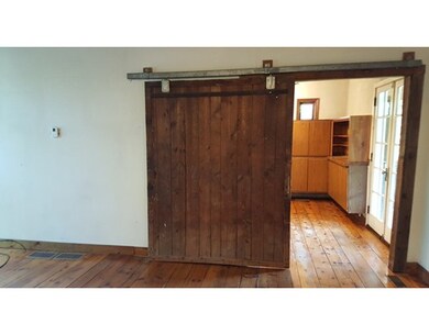 91 W Myrtle St, Orange, MA 01364 - photo 7