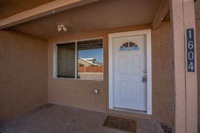 1604 E 8th St, Alamogordo, NM 88310 - photo 3