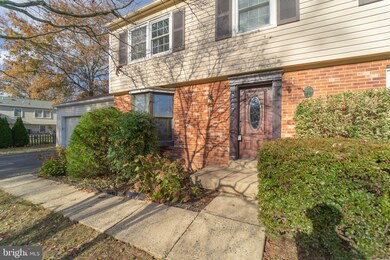 2617 Armada St, Herndon, VA 20171 - photo 5