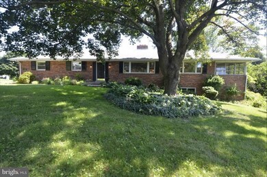 11301 Wacomor Dr, Germantown, MD 20876 - photo 5