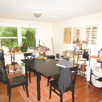 25 Hickory Ln, Amherst, MA 01002 - photo 6