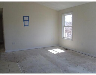 16 Calhoun Ave, Providence, RI 02907 - photo 5