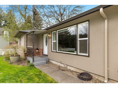 2189 Willamette Falls Dr, West Linn, OR 97068 - photo 5