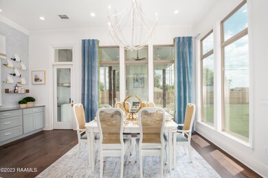 14_Dining Room-1