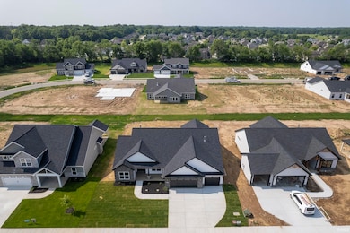 825 Ravenstone Dr, Lafayette, IN 47909 - photo 5