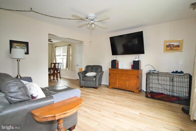 113 Megan Cir, Chalfont, PA 18914 - photo 6