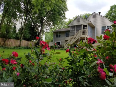 12214 Guinevere Rd, Glenn Dale, MD 20769 - photo 6