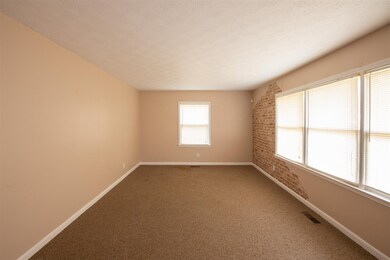 505 Pineridge Dr, Hopkinsville, KY 42240 - photo 5