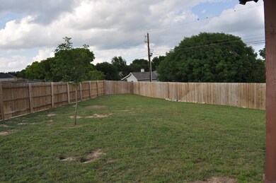 210 Clyde Run, Fredericksburg, TX 78624 - photo 7
